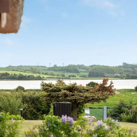 Ginnie - 300m From The Sea By Interhome